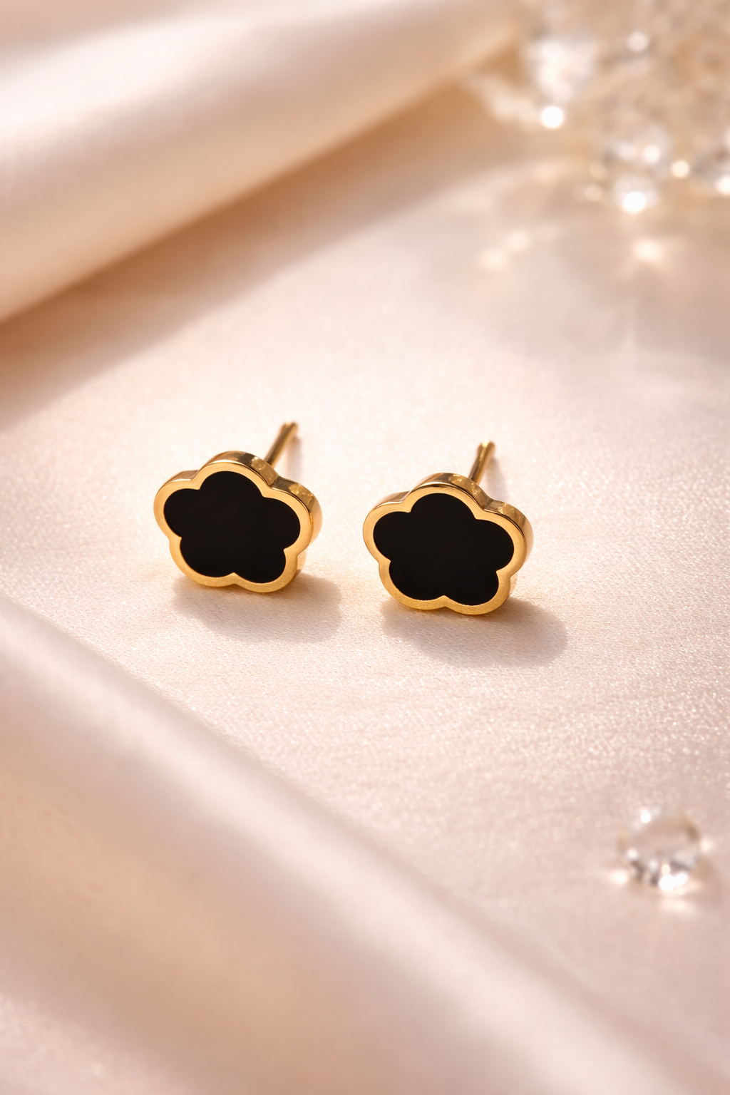 Eternal Clover Stud Earrings