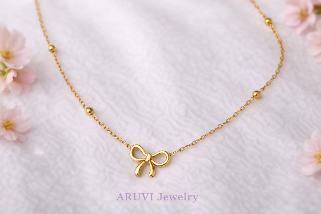 Bow Necklace
